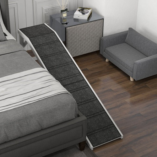 Carpeted Indoor Wooden Pet Ramp