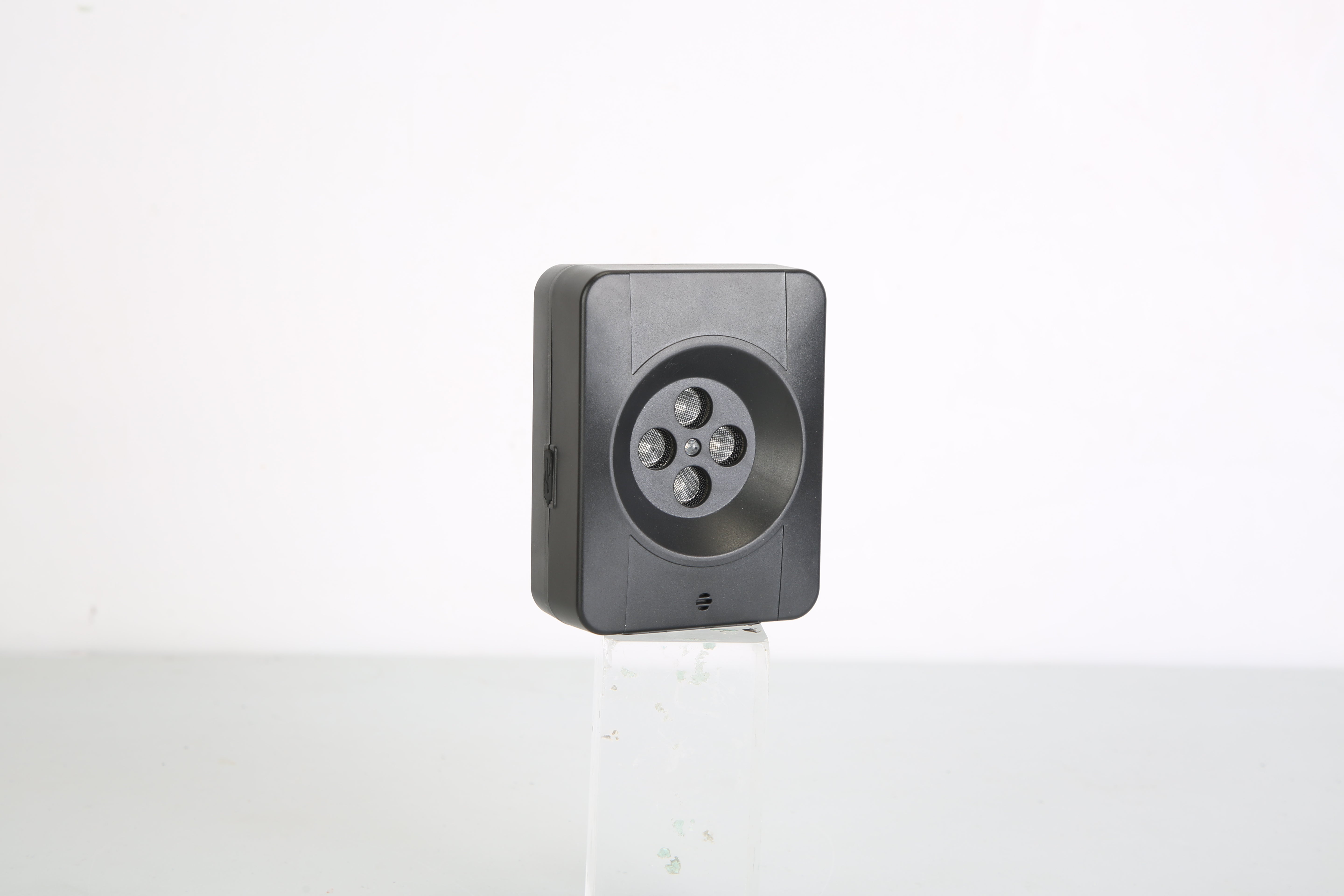 3 Frequency Levels Ultrasonic Anti Barking Device